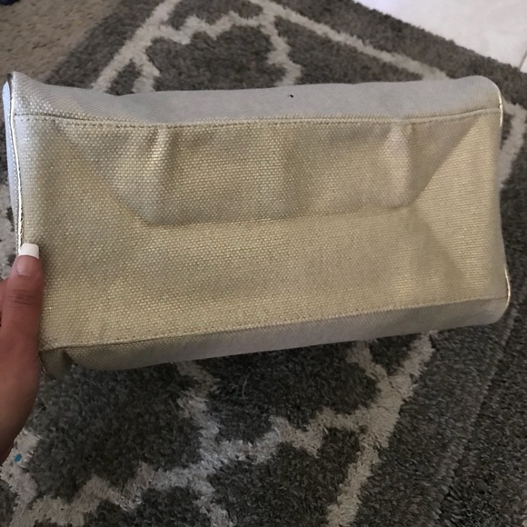 MICHAEL KORS GOLD TOTE - Picture 5 of 7